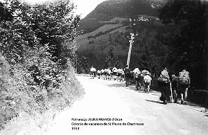 COLO JEUNE FRANCE 1953  excursion, la marche
